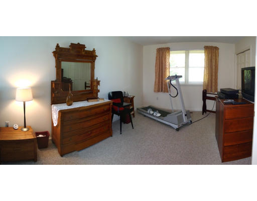 129 Rocky Hill Road Hadley, MA 01035 - Photo 8 of 13 Gallery Image 8