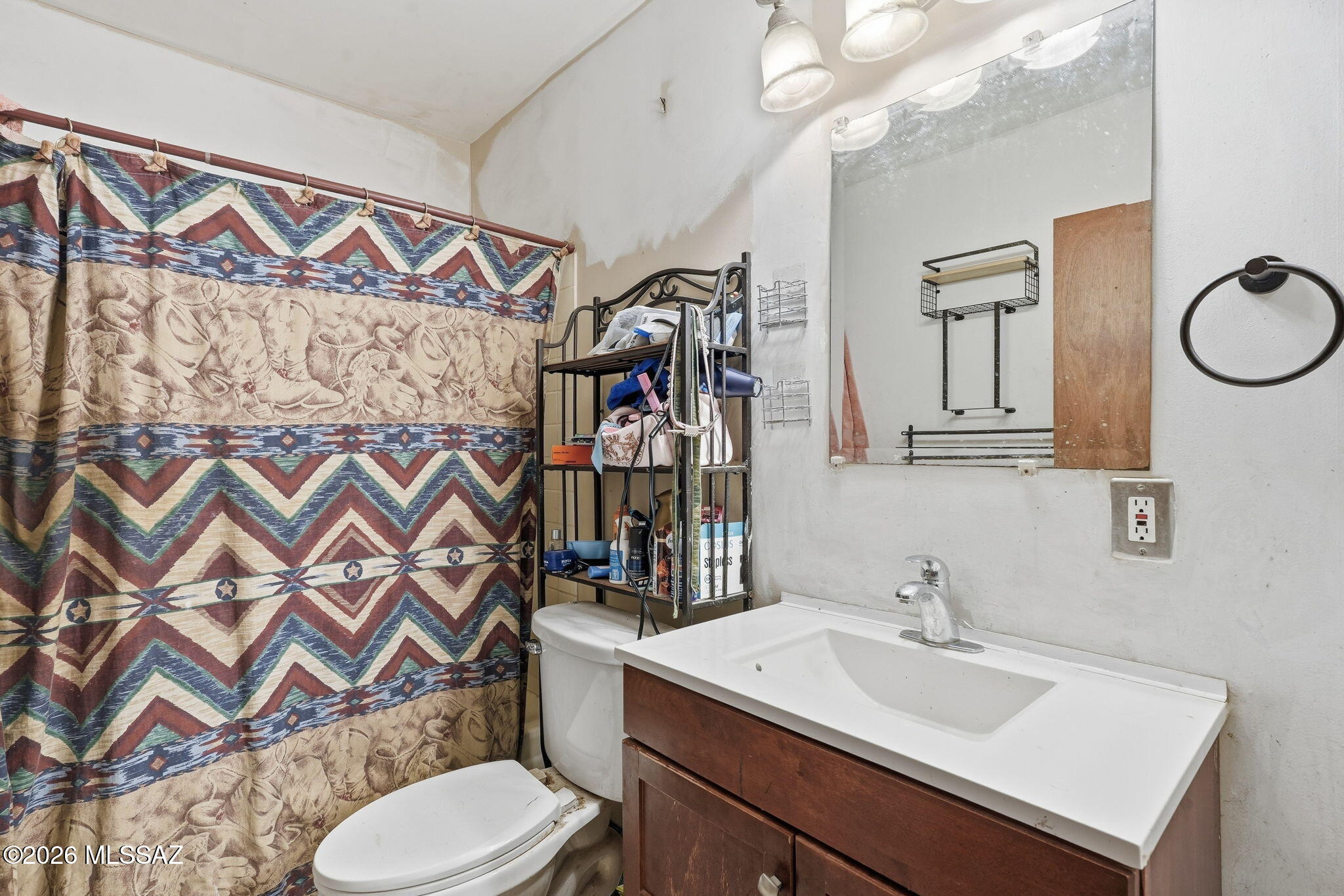 33652 South Rabbit Road Marana, AZ 85658 - Photo 18 of 18 Bathroom