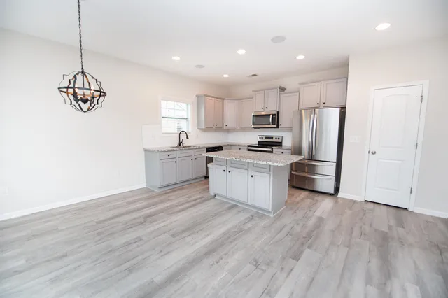 $289,000 | 638 Grantleigh Drive, Duncan, SC 29334