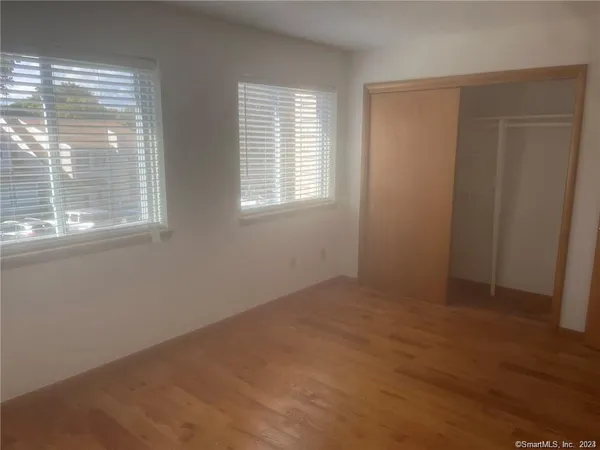 $2,100 | 10 MacIntosh Lane, Unit 10, Ansonia, CT 06401