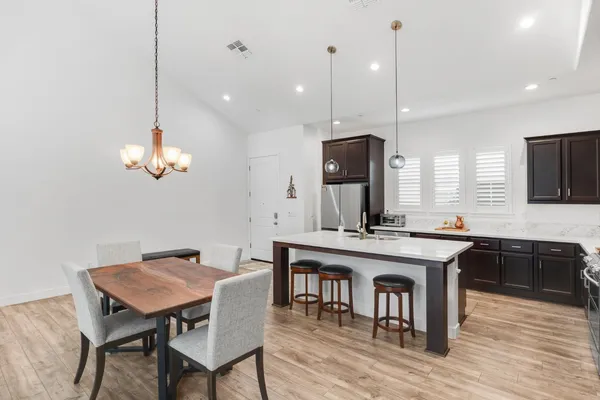 $595,000 | 7595 Twin Bridges Lane, Citrus Heights, CA 95610