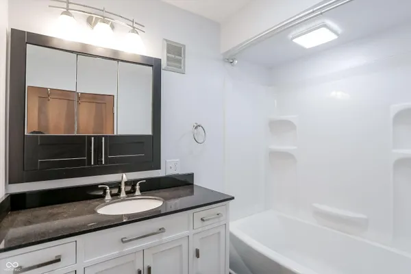 $245,000 | 945 Cecil Avenue, Indianapolis, IN 46219