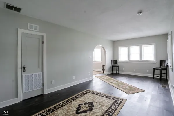 $245,000 | 945 Cecil Avenue, Indianapolis, IN 46219