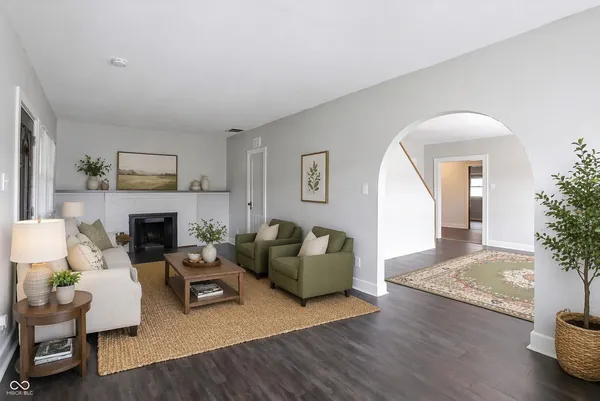 $245,000 | 945 Cecil Avenue, Indianapolis, IN 46219