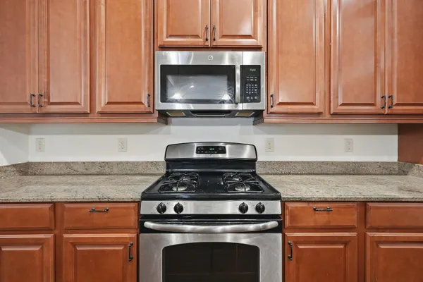 $3,300 | 1705 19th Street, Niceville, FL 32578