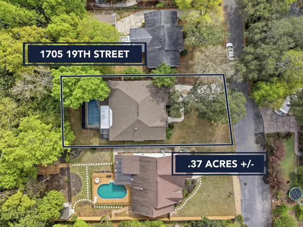 $3,300 | 1705 19th Street, Niceville, FL 32578