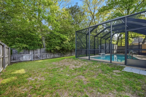 $3,300 | 1705 19th Street, Niceville, FL 32578