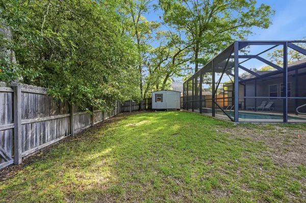 $3,300 | 1705 19th Street, Niceville, FL 32578