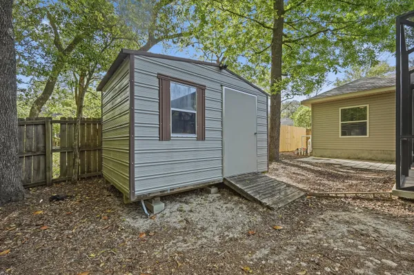 $3,300 | 1705 19th Street, Niceville, FL 32578