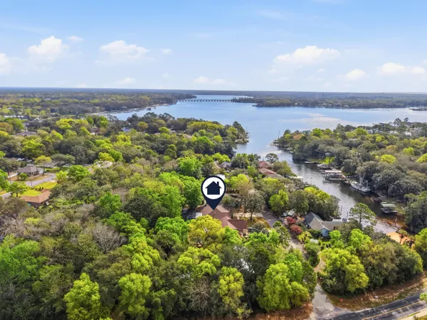 $3,300 | 1705 19th Street, Niceville, FL 32578