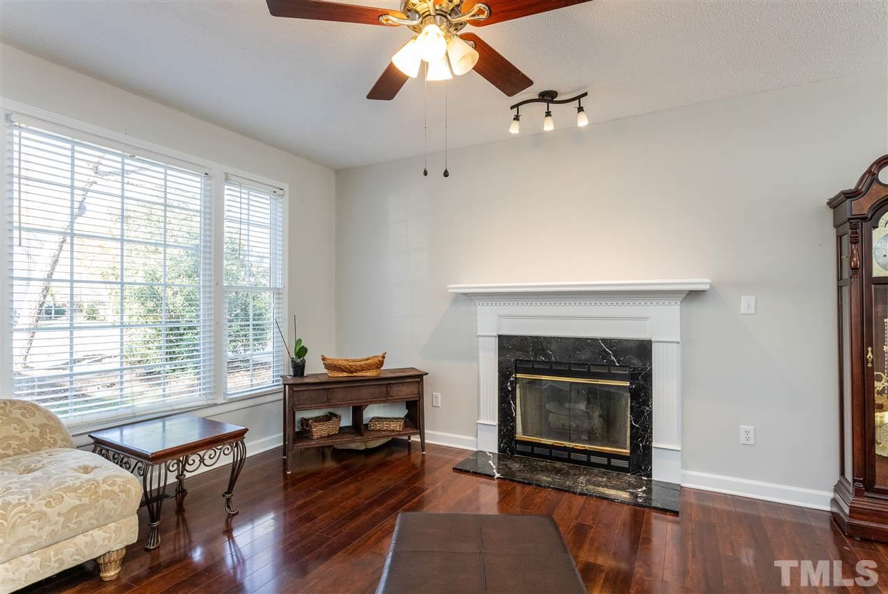 5209 Knightsbridge Way Raleigh, NC 27604 - Photo 4 of 25