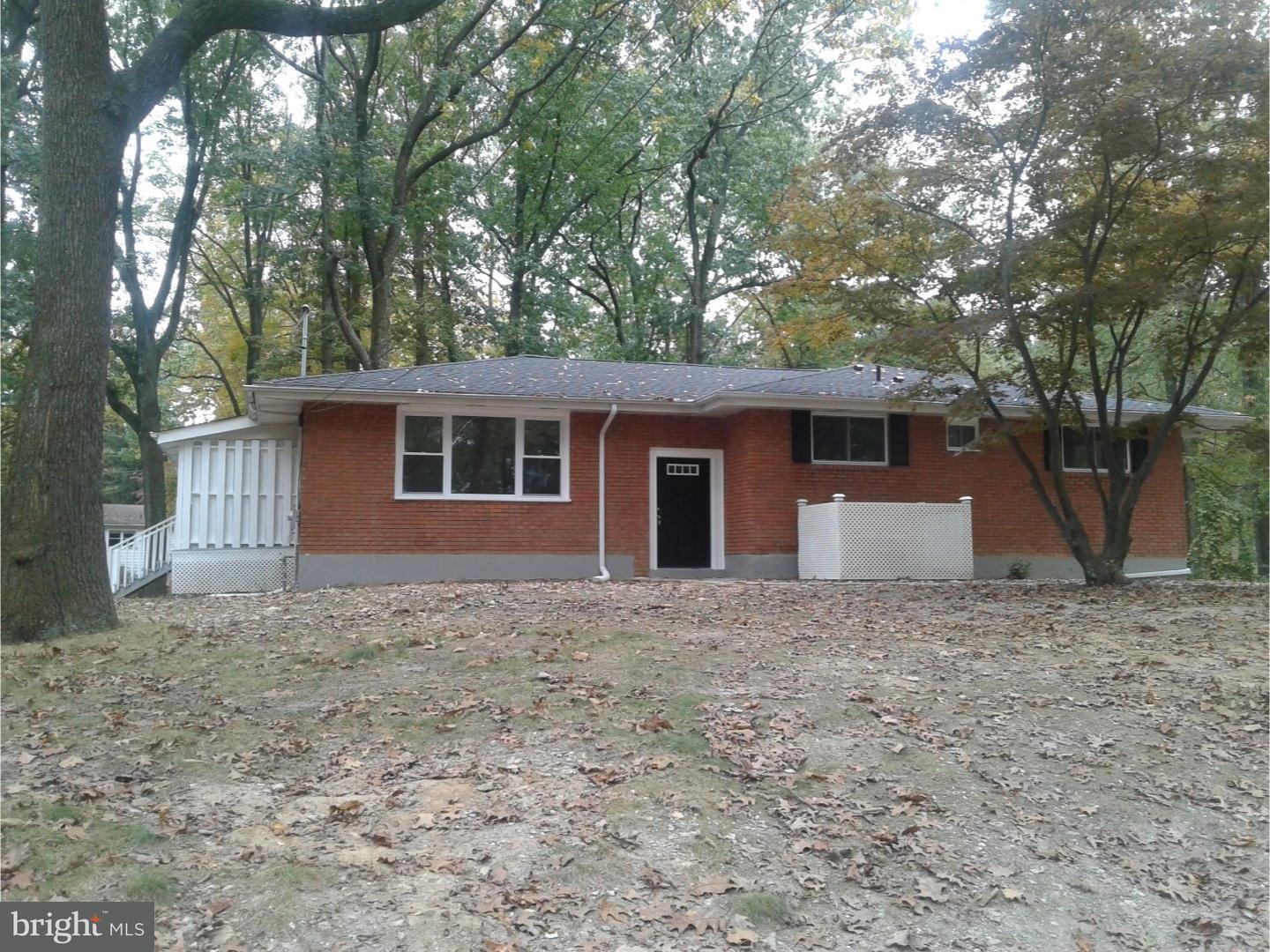 8 Waters Road Malvern, PA 19355 - Photo 2 of 24 Front Yard