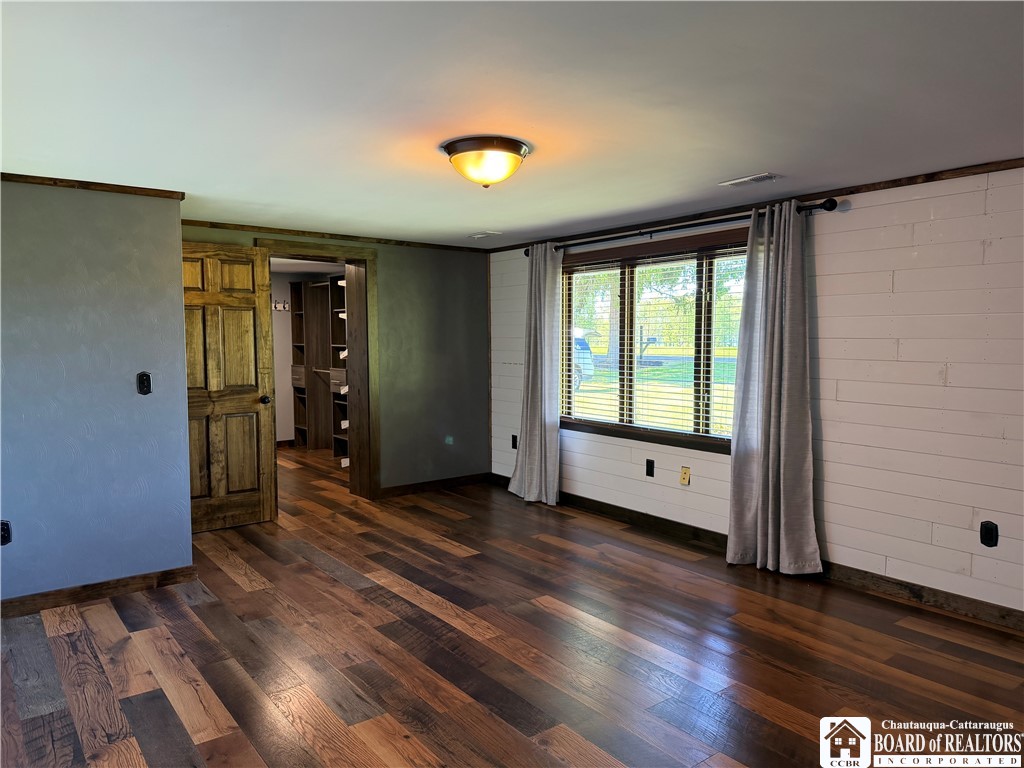 2143 Shadyside Road Mina, NY 14724 - Photo 22 of 46 Master bedroom