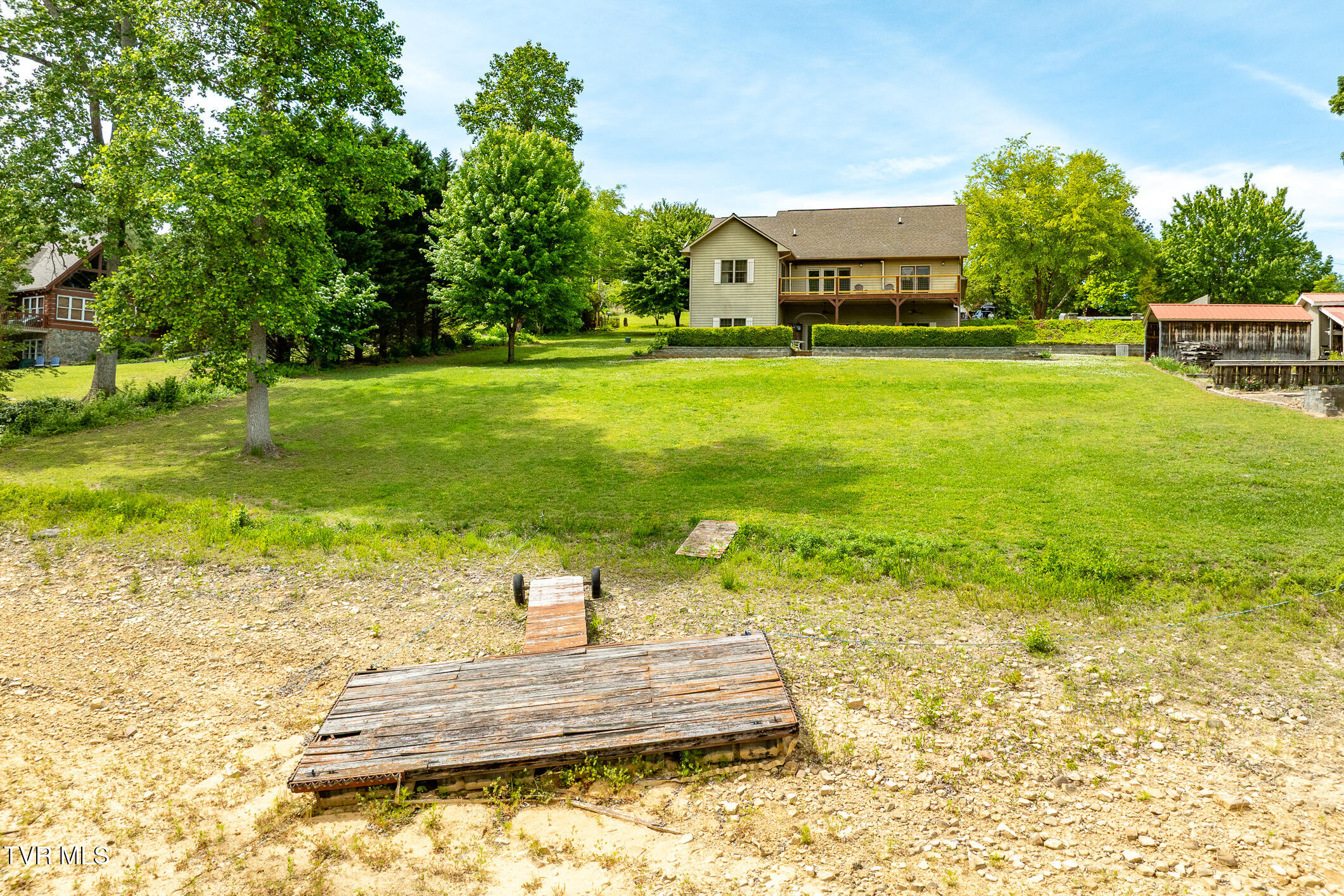 937 Muskogee Lane Bean Station, TN 37708 - Photo 20 of 98 937 Muskogee Lane (19 of 98)