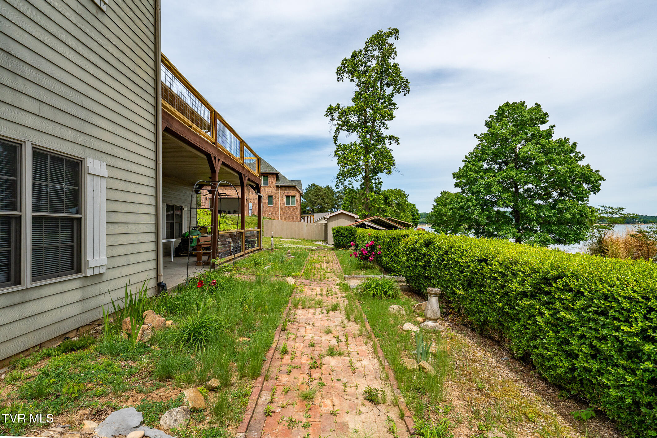 937 Muskogee Lane Bean Station, TN 37708 - Photo 49 of 98 937 Muskogee Lane (48 of 98)