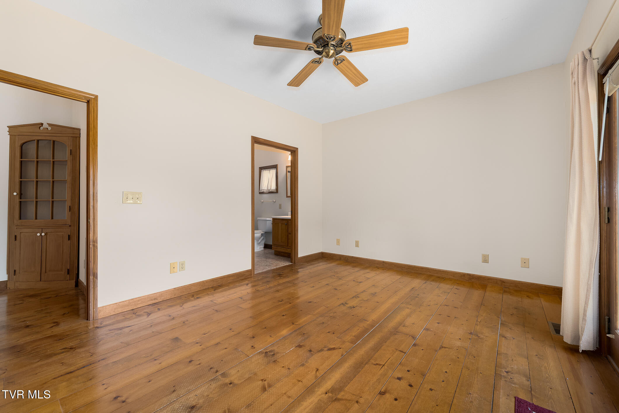 937 Muskogee Lane Bean Station, TN 37708 - Photo 82 of 98 937 Muskogee Lane (81 of 98)