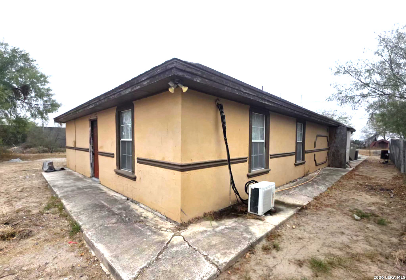 899 Austin Street Roma, TX 78584 - Photo 10 of 10