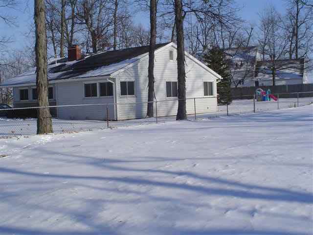 5004 North Hickory Road Muncie, IN 47303 - Photo 2 of 9