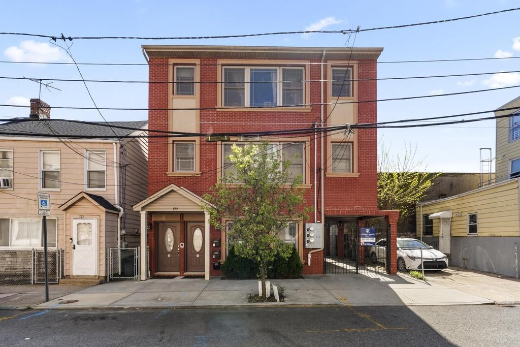 177 Laidlaw Avenue, Unit 1, Jersey City, NJ 07306 Compass