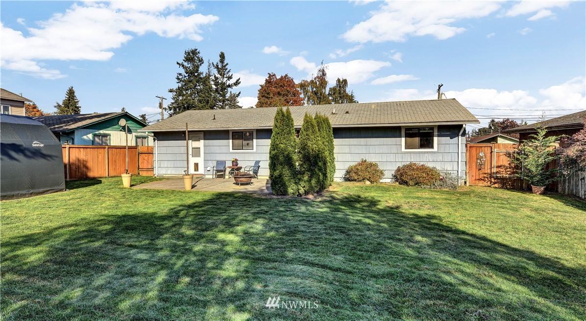 11723 Southeast 157th Street Renton, WA 98058 - Photo 22 of 22 Gallery Image 22