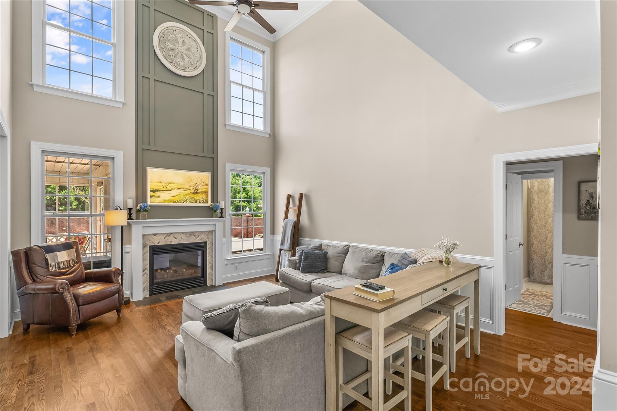 1094 James Farm Road Hickory, NC 28602 - Photo 2 of 40 Gallery Image 2