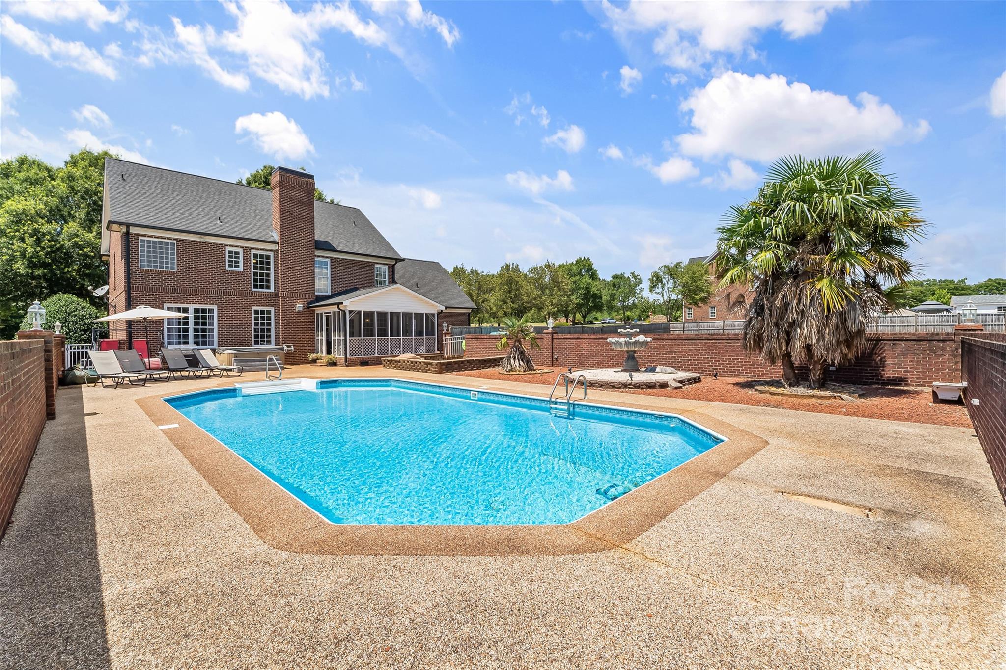 1094 James Farm Road Hickory, NC 28602 - Photo 35 of 40 Gallery Image 35