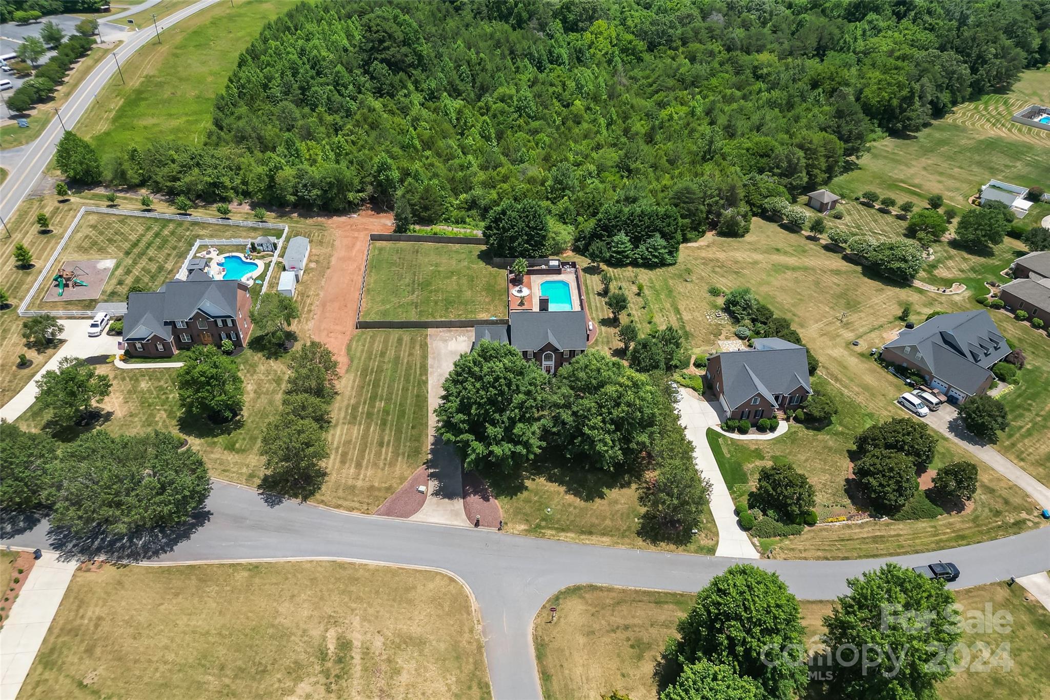 1094 James Farm Road Hickory, NC 28602 - Photo 38 of 40 Gallery Image 38