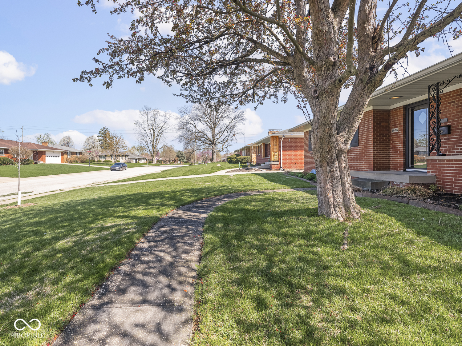 1035 North Audubon Road Indianapolis, IN 46219 - Photo 5 of 57 Gallery Image 5