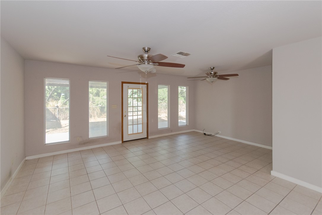 3867 Highway 59 George West, TX 78022 - Photo 8 of 40 a view of an empty room with a window