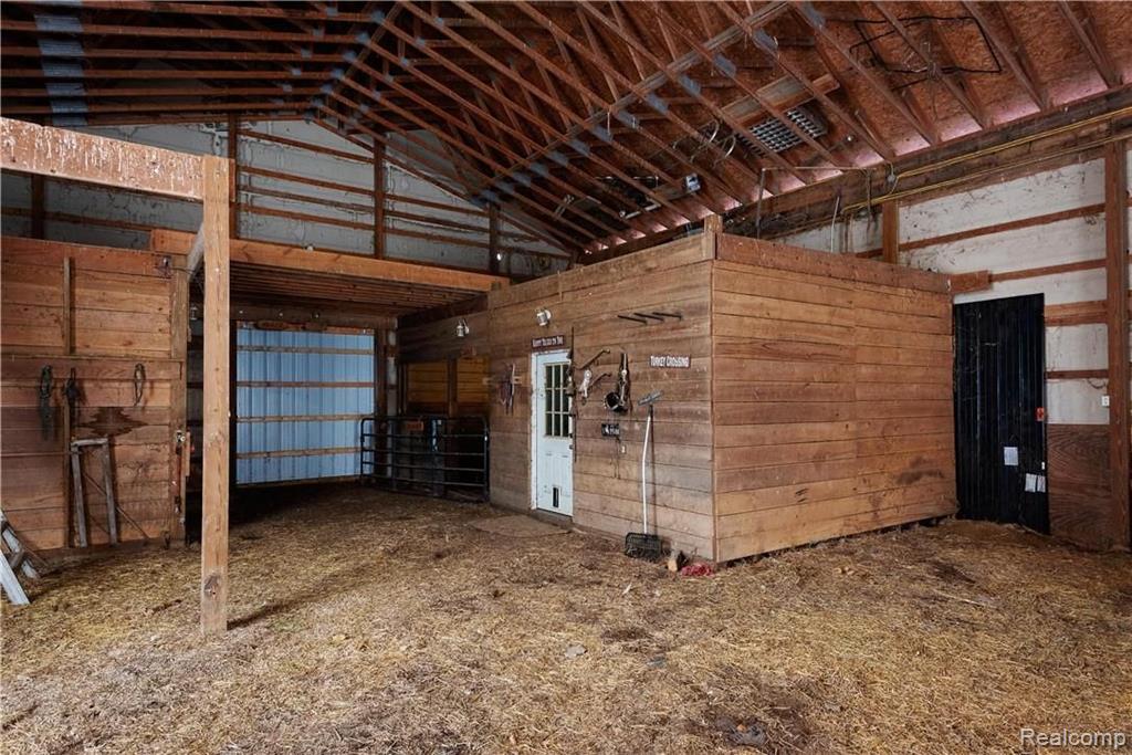 4550 Castle Road North Branch, MI 48461 - Photo 19 of 86