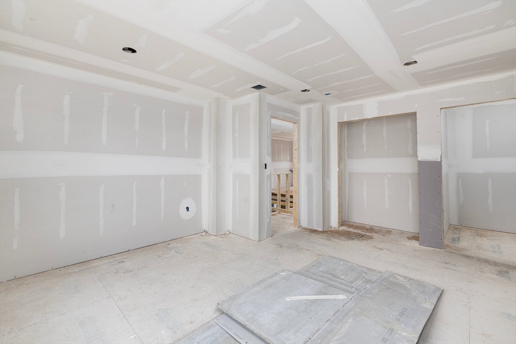 197 St Louis Avenue Woonsocket, RI 02895 - Photo 19 of 42 Gallery Image 19