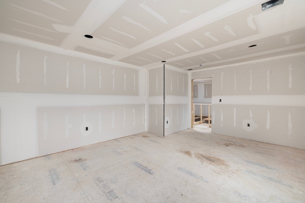 197 St Louis Avenue Woonsocket, RI 02895 - Photo 31 of 42 Gallery Image 31
