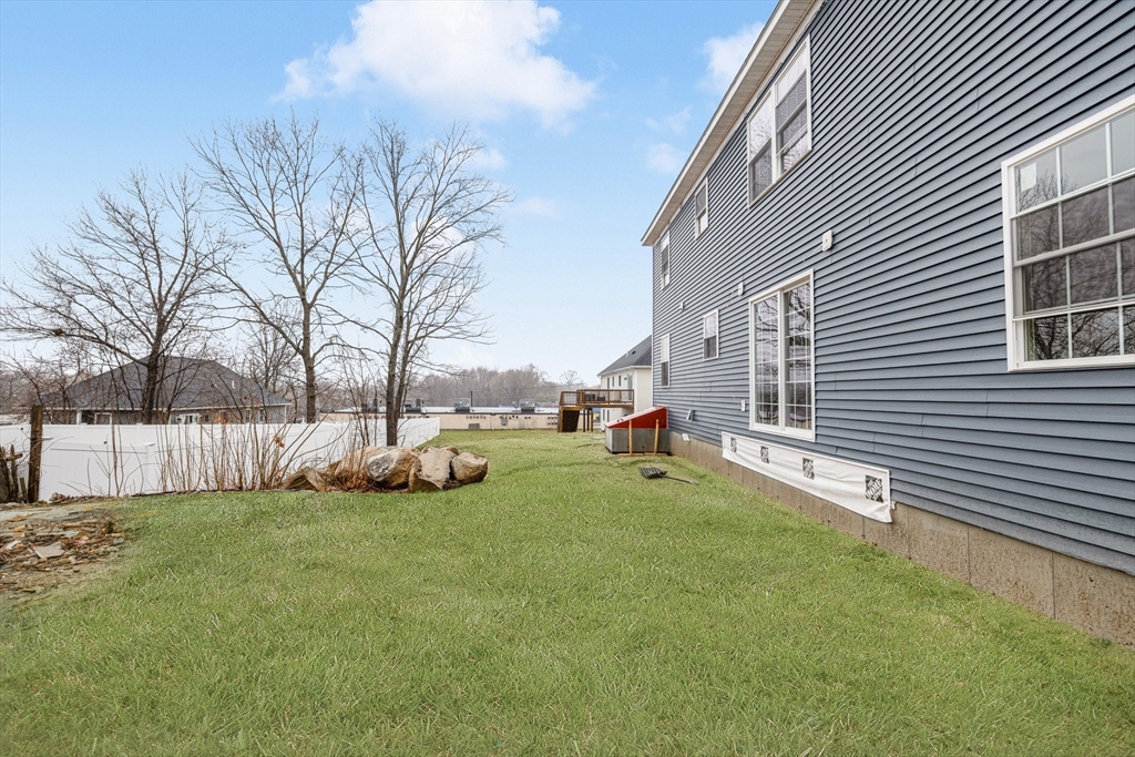 197 St Louis Avenue Woonsocket, RI 02895 - Photo 38 of 42 Gallery Image 38
