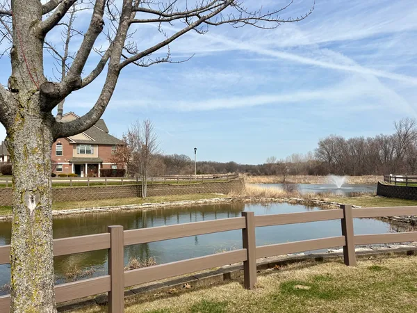 $439,900 | 27W711 North Meadowview Drive, Winfield, IL 60190
