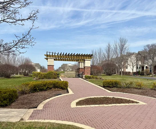 $439,900 | 27W711 North Meadowview Drive, Winfield, IL 60190