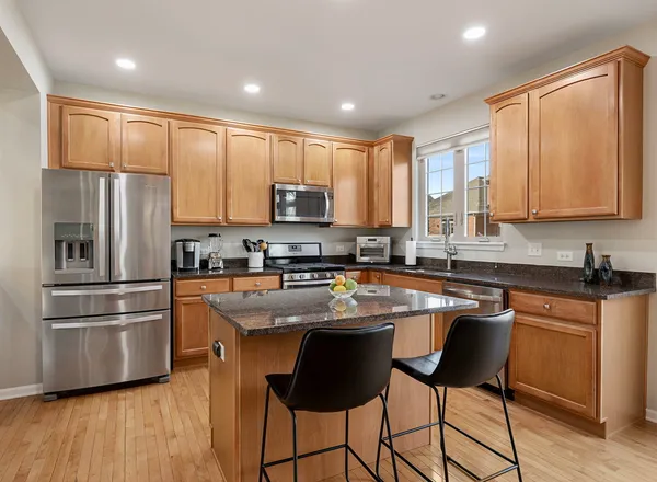 $439,900 | 27W711 North Meadowview Drive, Winfield, IL 60190