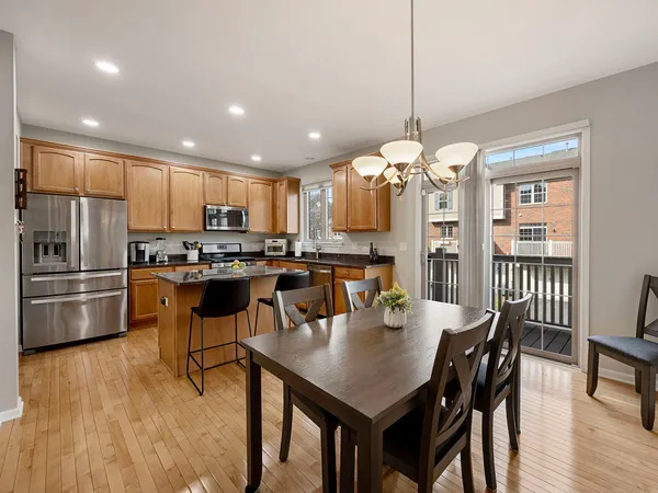 $439,900 | 27W711 North Meadowview Drive, Winfield, IL 60190