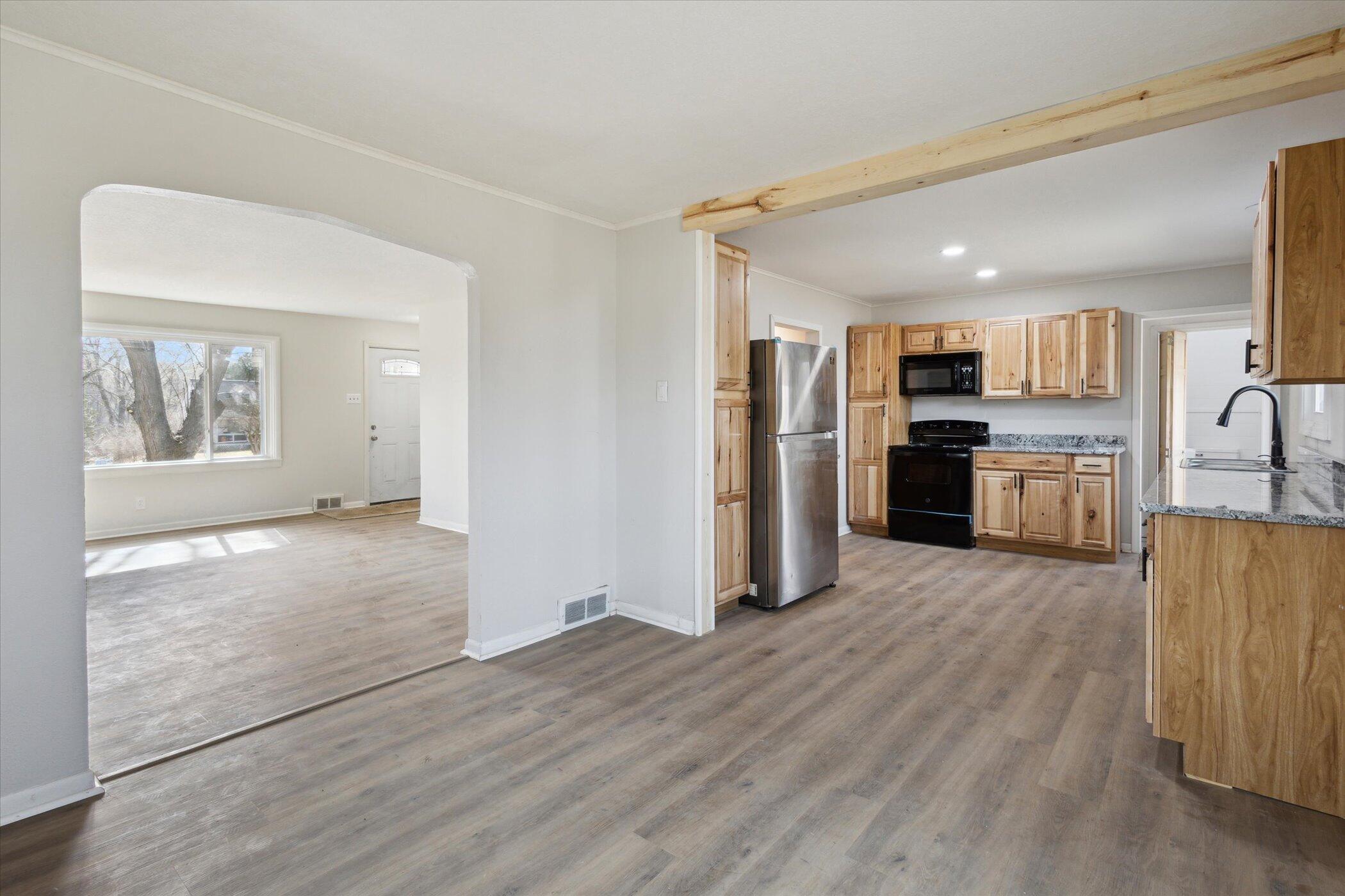 6300 Spring Arbor Road Jackson, MI 49201 - Photo 12 of 40 12-6300-Spring-Arbor-Rd-Jackson-MI-49201