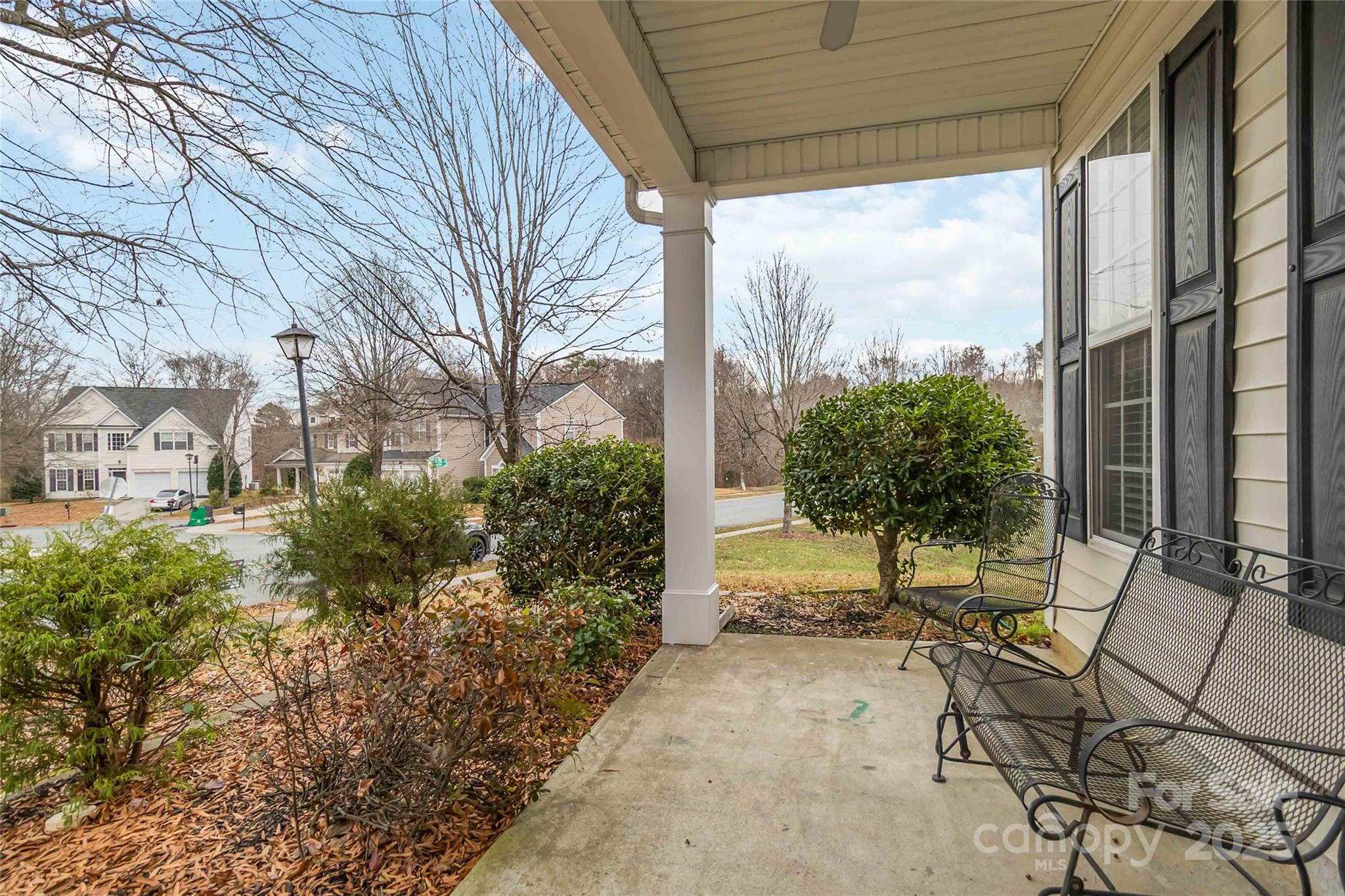 13834 Riding Hill Avenue Charlotte, NC 28213 - Photo 7 of 48