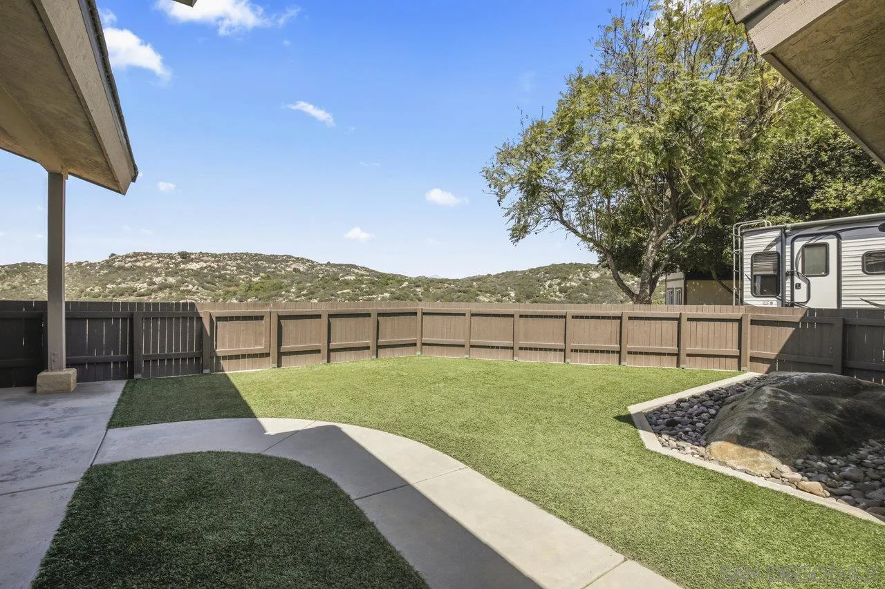 13192 Yerba Valley Way Lakeside, CA 92040 - Photo 33 of 58 a view of a garden with an outdoor space