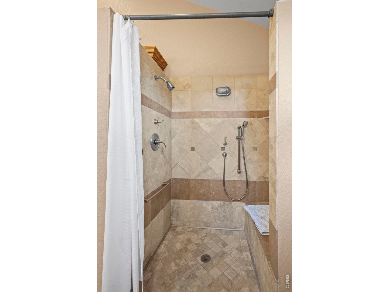 4398 Carter Trail Boulder, CO 80301 - Photo 34 of 41 Walk-in shower