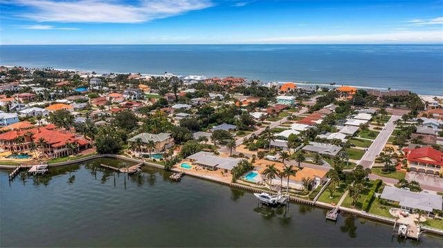 $2,100,000 | 1903 Bayshore Drive, Belleair Beach, FL 33786