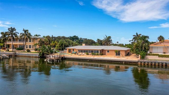 $2,100,000 | 1903 Bayshore Drive, Belleair Beach, FL 33786