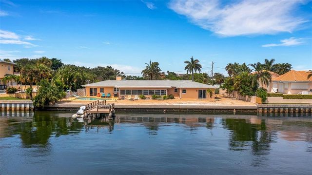$2,100,000 | 1903 Bayshore Drive, Belleair Beach, FL 33786