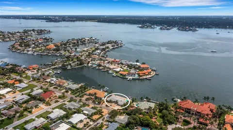 $2,100,000 | 1903 Bayshore Drive, Belleair Beach, FL 33786