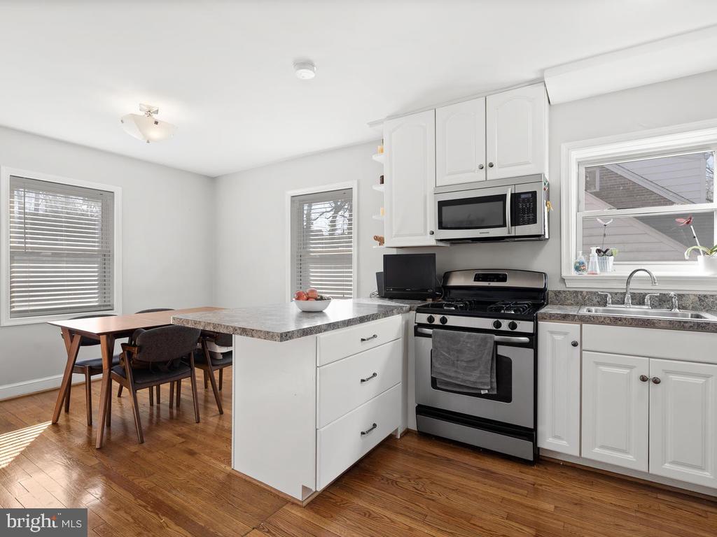 10312 Colesville Road Silver Spring, MD 20901 - Photo 7 of 16 Gallery Image 7