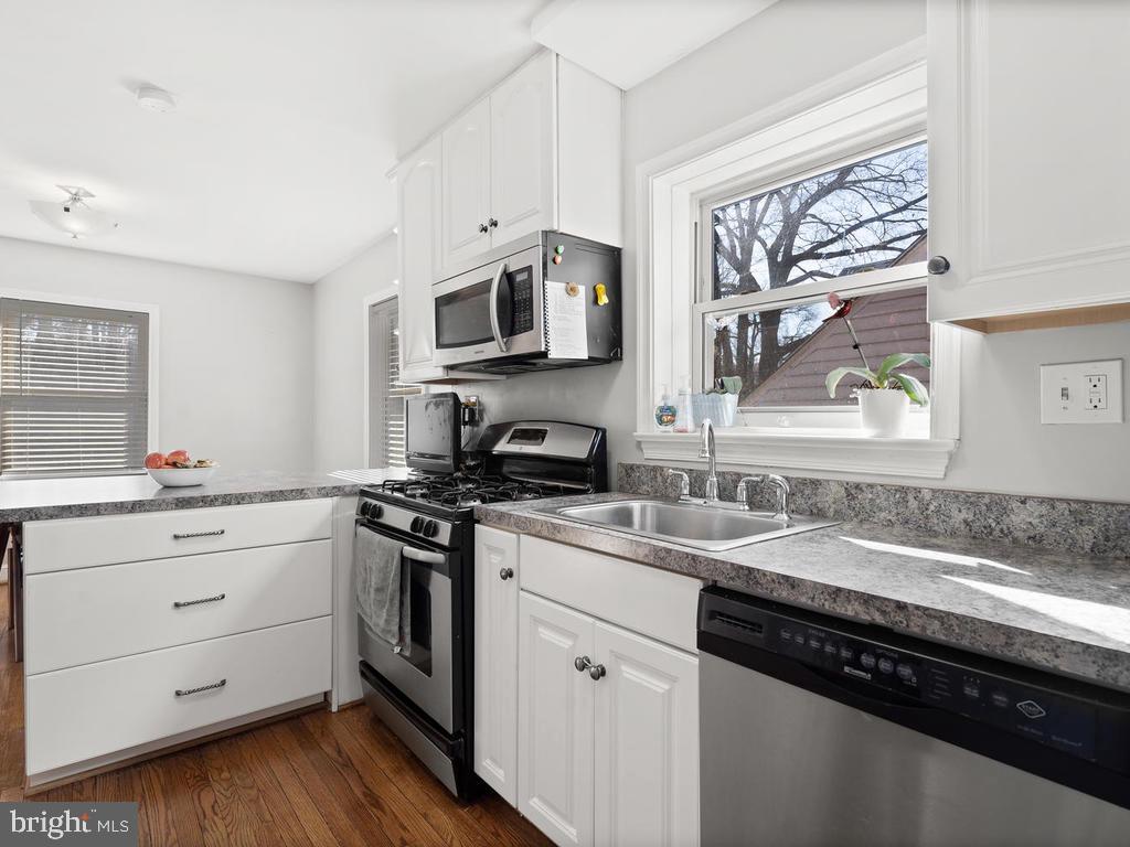 10312 Colesville Road Silver Spring, MD 20901 - Photo 9 of 16 Gallery Image 9