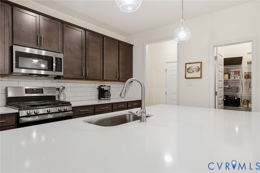 9204 Cerulean Place Richmond, VA 23238 - Photo 14 of 59