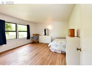 79448 Sears Road Cottage Grove, OR 97424 - Photo 23 of 32 Gallery Image 23
