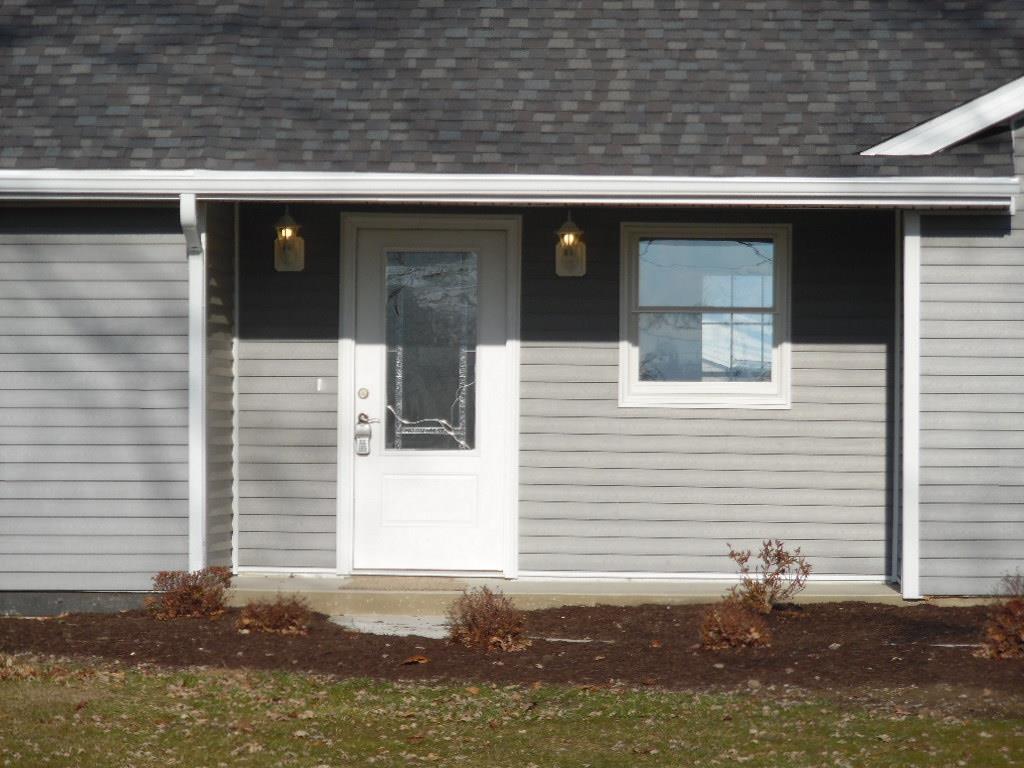 225 Elm Grove Road Bluffton, IN 46714 - Photo 3 of 20 Gallery Image 3